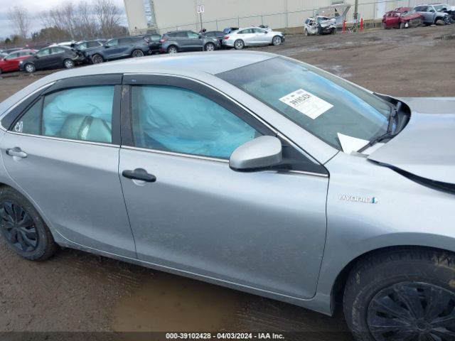 4T1BD1FK1GU194726 Toyota Camry Hybrid Le