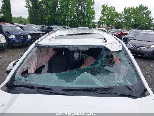 Chevrolet Tahoe Lt 2018 1GNSCBKC8JR173983 Image 6