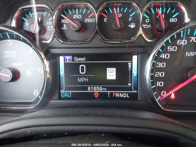 Chevrolet Tahoe Lt 2018 1GNSCBKC8JR173983 Image 7