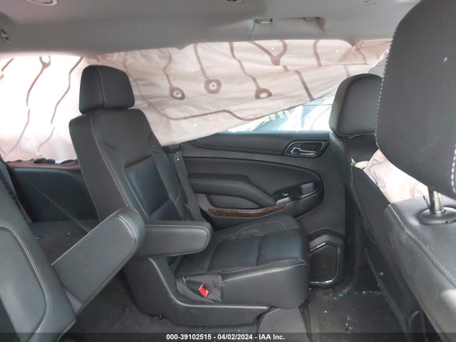 Chevrolet Tahoe Lt 2018 1GNSCBKC8JR173983 Image 8