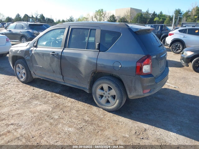 1C4NJCBA0FD104581 Jeep Compass Sport