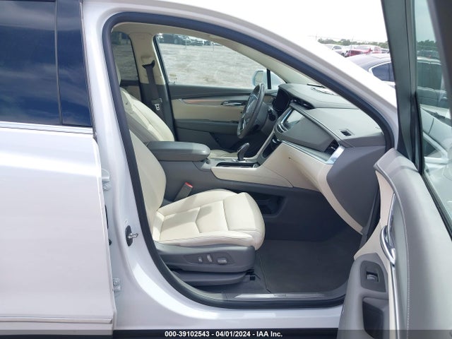 1GYKNCRS9JZ190100 Cadillac XT5 LUXURY