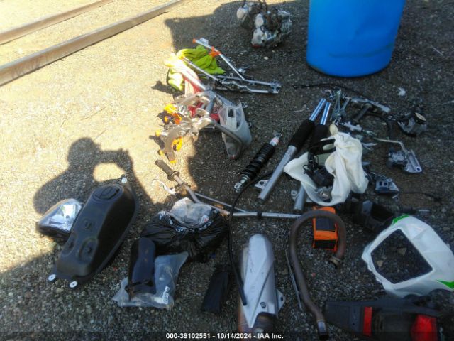 2022 KAWASAKI KLX230 MH4LXCH19NJP00203 Photo 4