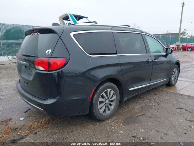 2C4RC1EG2KR733279 Chrysler Pacifica Touring L Plus