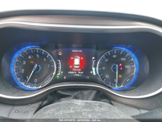 2C4RC1EG2KR733279 Chrysler Pacifica Touring L Plus