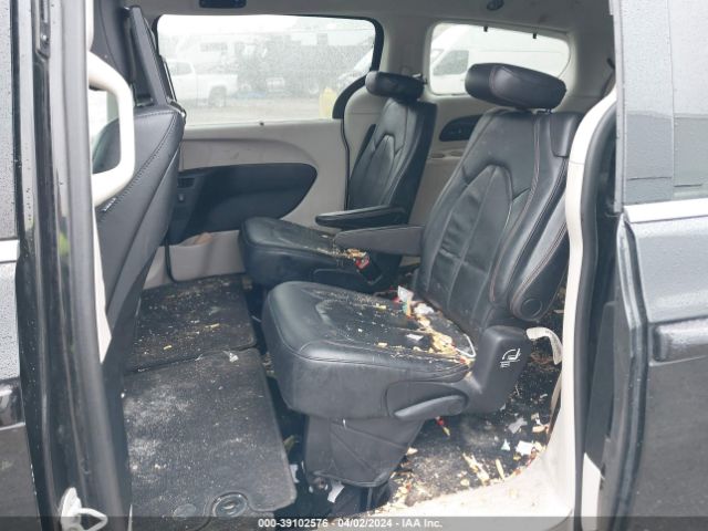 2C4RC1EG2KR733279 Chrysler Pacifica Touring L Plus