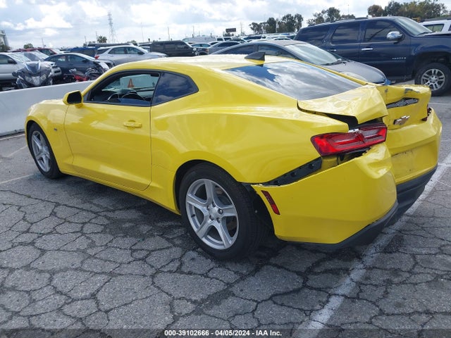 Chevrolet Camaro 1lt 2018 1G1FB1RX7J0122018 Image 3