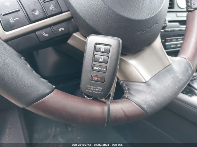 2T2HZMDAXNC357908 Lexus RX 350