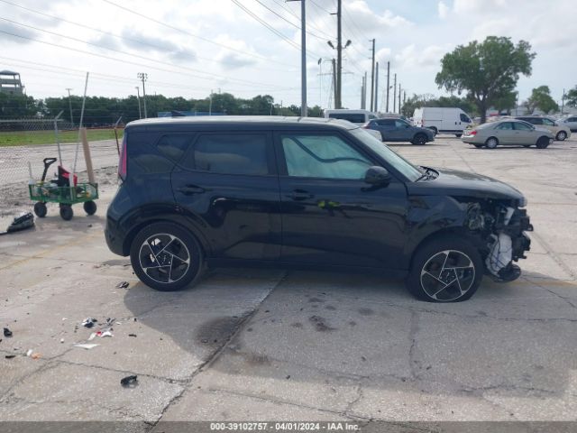 KNDJ33AUXP7871911 KIA SOUL EX