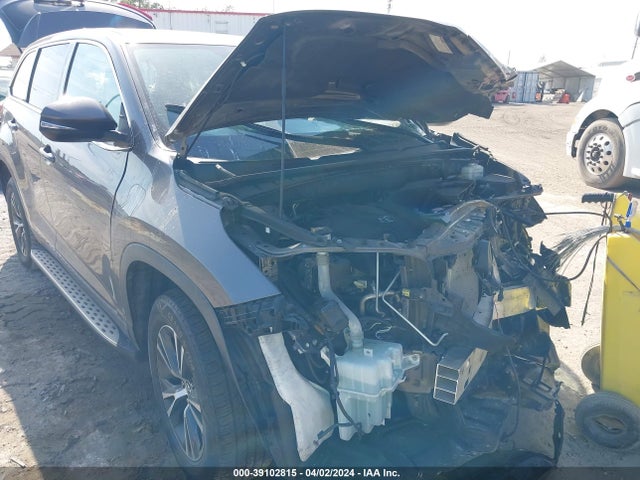 Toyota Highlander Le 2019 5TDZZRFH5KS335530 Image 6