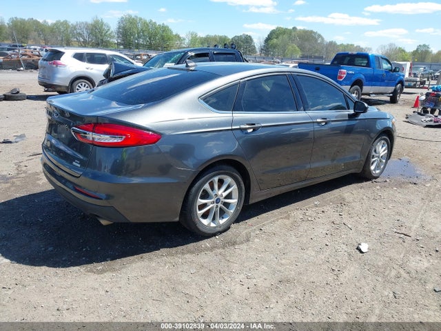 Ford FUSION SE 2020 3FA6P0HDXLR257240 Image 4
