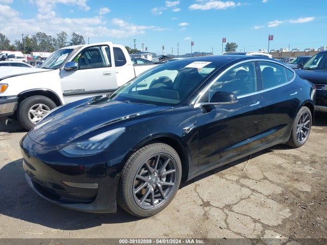 Tesla Model 3 Long Range/performance 2018 5YJ3E1EB7JF183561 Image 2
