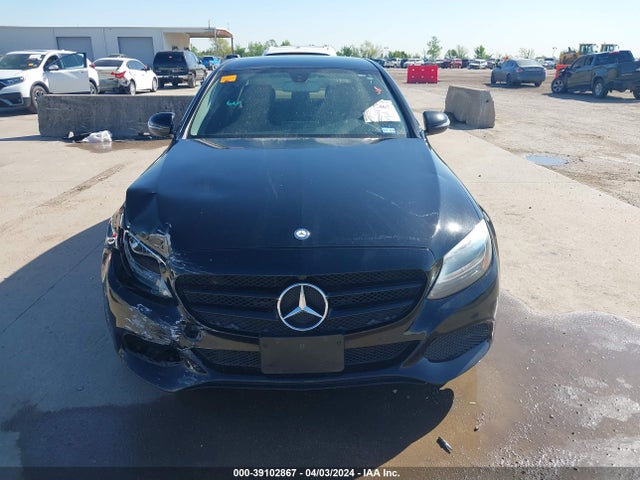 55SWF4JBXGU168075 Mercedes-Benz C 300 Luxury/sport