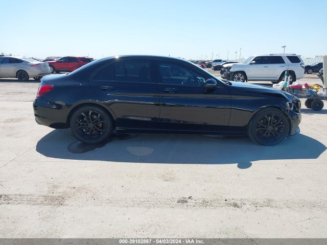 55SWF4JBXGU168075 Mercedes-Benz C 300 Luxury/sport