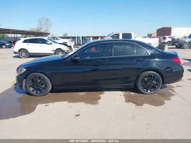 55SWF4JBXGU168075 Mercedes-Benz C 300 Luxury/sport
