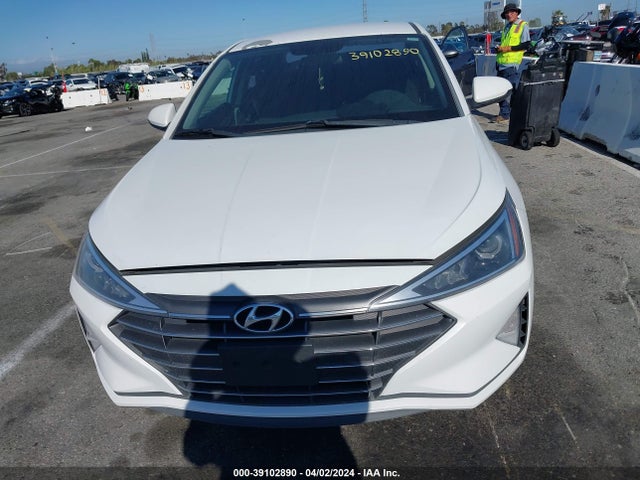Hyundai ELANTRA SE 2019 5NPD74LF5KH462032 Image 12
