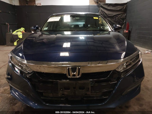 Honda ACCORD LX 2018 1HGCV1F1XJA233658 Image 12