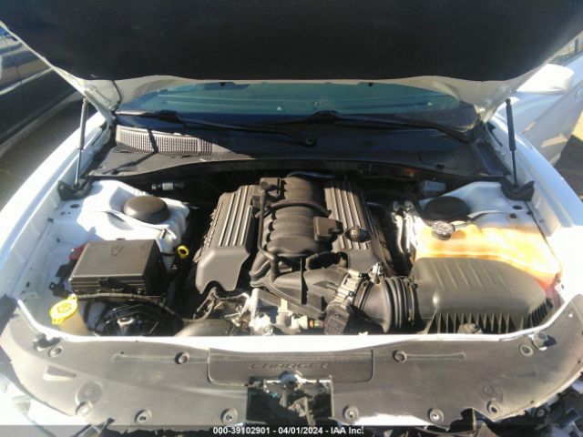 2C3CDXGJ8JH197025 Dodge Charger R/t Scat Pack Rwd