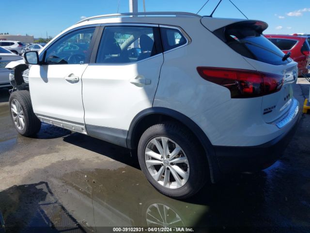 JN1BJ1CP5HW002164 Nissan Rogue Sport Sv