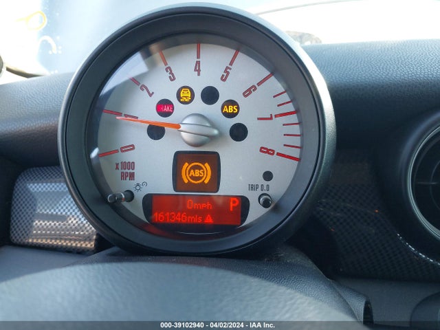 2011 MINI COOPER S WMWSV3C53BTY12233 Photo 6