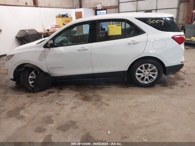 Chevrolet EQUINOX LS 2018 2GNAXHEV9J6188102 Image 14