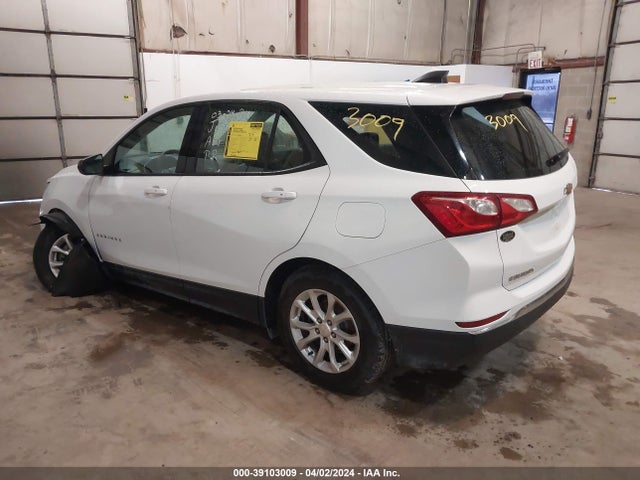 Chevrolet EQUINOX LS 2018 2GNAXHEV9J6188102 Image 3