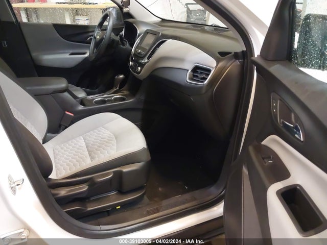 Chevrolet EQUINOX LS 2018 2GNAXHEV9J6188102 Image 5