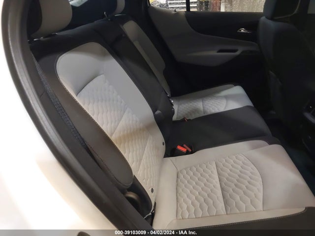Chevrolet EQUINOX LS 2018 2GNAXHEV9J6188102 Image 8