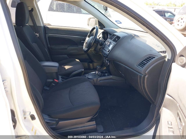 JA4AP3AU7HZ017401 Mitsubishi Outlander Sport 2.0 Es/2.0 Le
