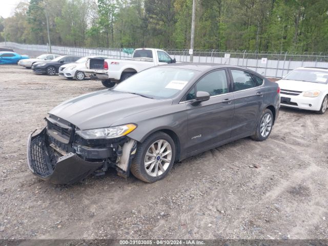 3FA6P0LU0HR323924 Ford Fusion Hybrid Se