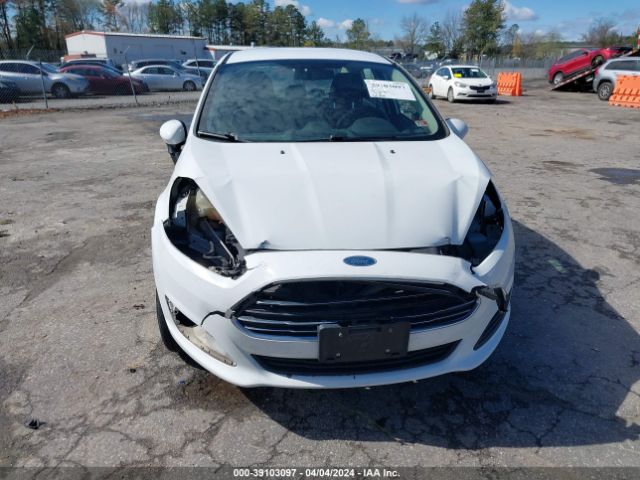 3FADP4BJ6FM205263 Ford FIESTA SE