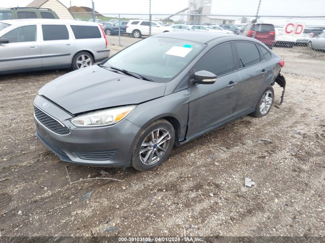 Ford FOCUS SE 2016 1FADP3F21GL378561 Image 2