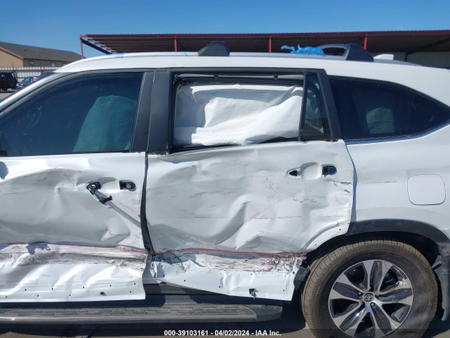 Toyota Highlander Xle 2023 5TDKDRAHXPS518257 Image 14