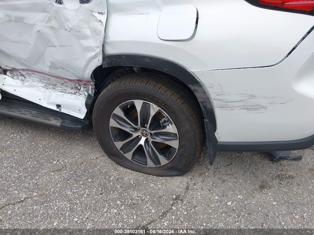 Toyota Highlander Xle 2023 5TDKDRAHXPS518257 Image 17