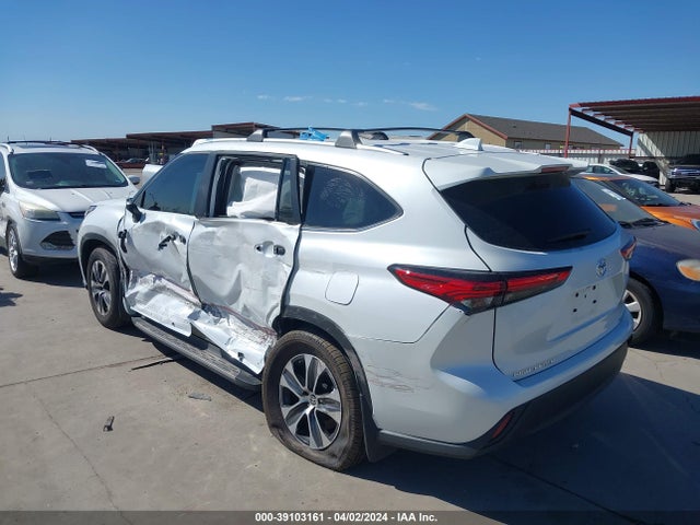 Toyota Highlander Xle 2023 5TDKDRAHXPS518257 Image 3