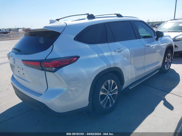 Toyota Highlander Xle 2023 5TDKDRAHXPS518257 Image 4