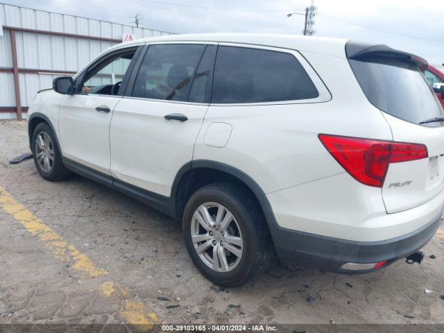5FNYF5H1XHB027988 Honda PILOT LX