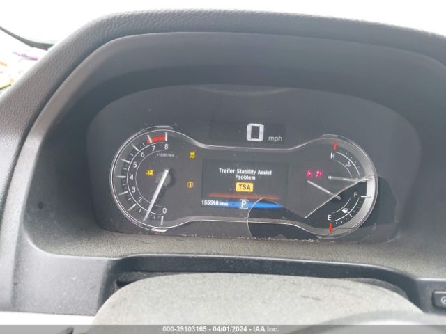 5FNYF5H1XHB027988 Honda PILOT LX