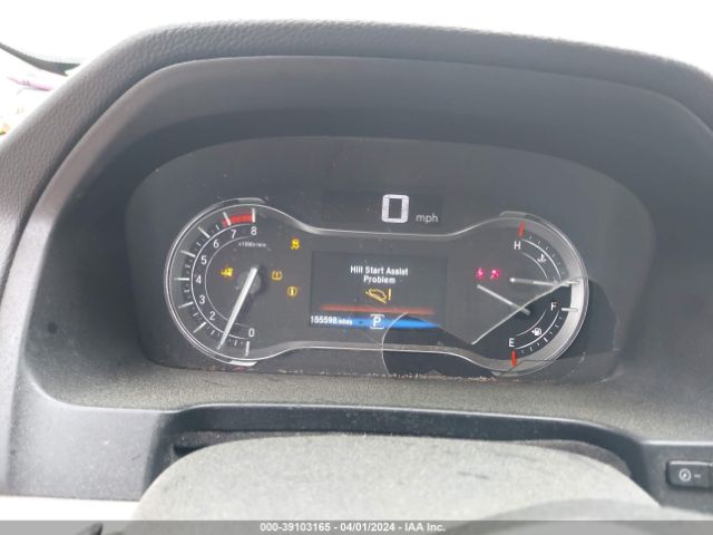 5FNYF5H1XHB027988 Honda PILOT LX