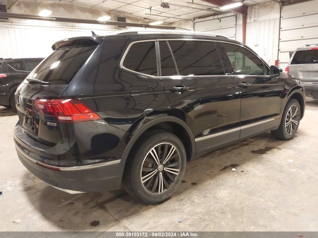 3VV2B7AX9KM059881 Volkswagen Tiguan 2.0t Se/2.0t Sel/2.0t Sel R-line/2.0t Sel R-line Black