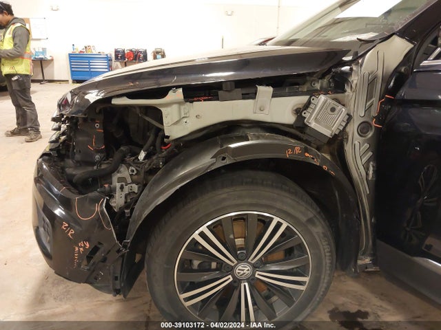 3VV2B7AX9KM059881 Volkswagen Tiguan 2.0t Se/2.0t Sel/2.0t Sel R-line/2.0t Sel R-line Black