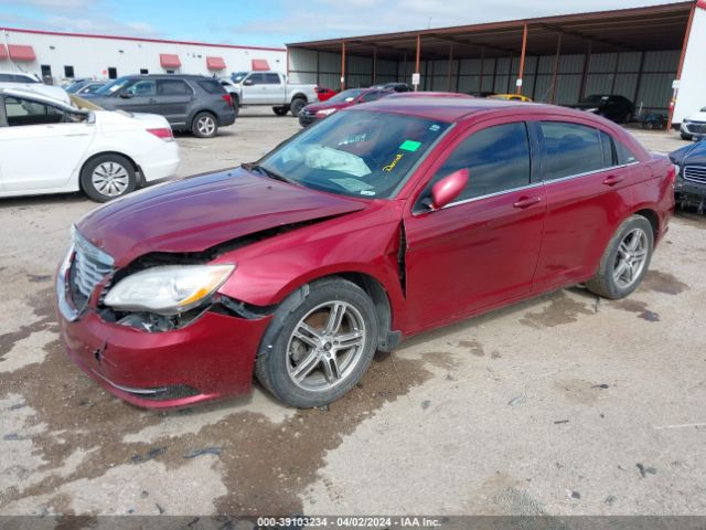 1C3CCBAB8EN141302 Chrysler 200 LX
