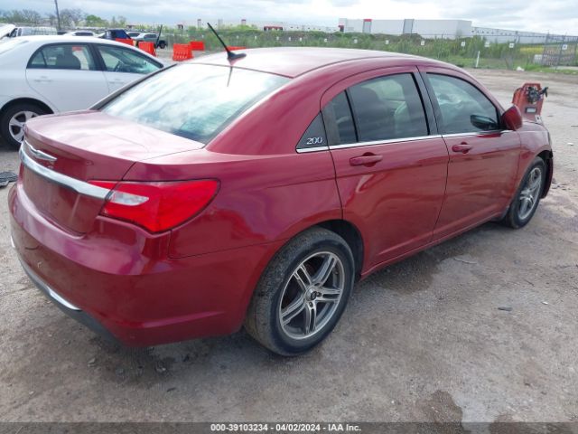 1C3CCBAB8EN141302 Chrysler 200 LX
