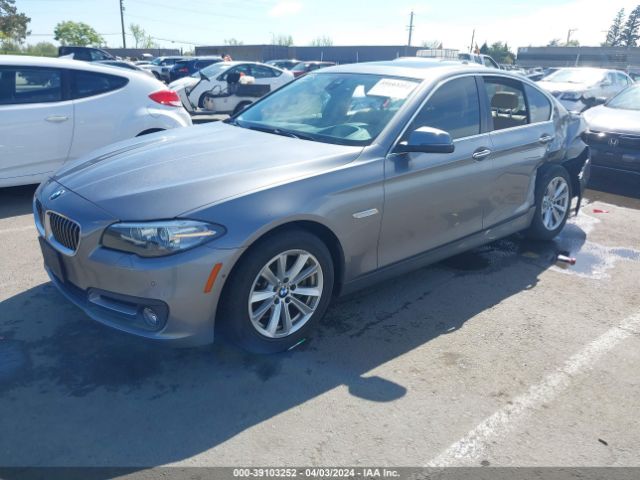 WBA5A5C57GG351879 BMW 528I