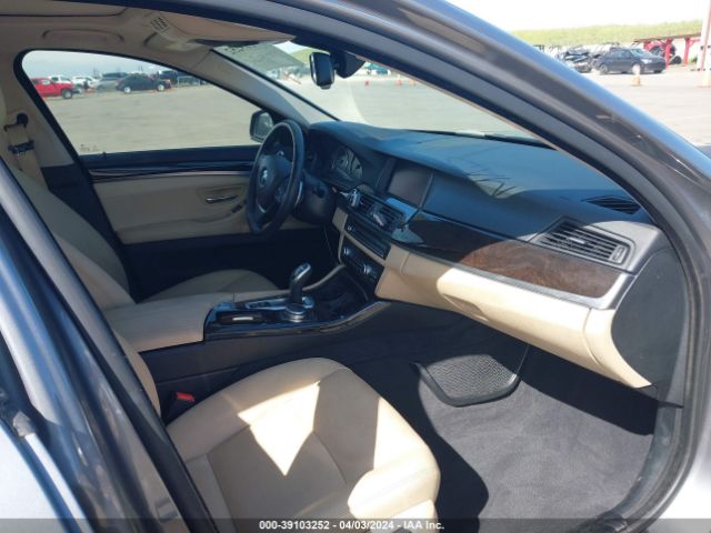 WBA5A5C57GG351879 BMW 528I