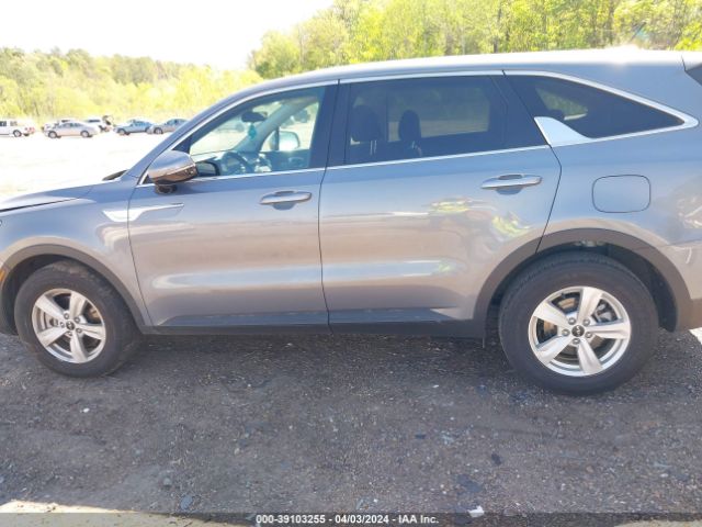 5XYRG4LC1PG176897 KIA SORENTO LX