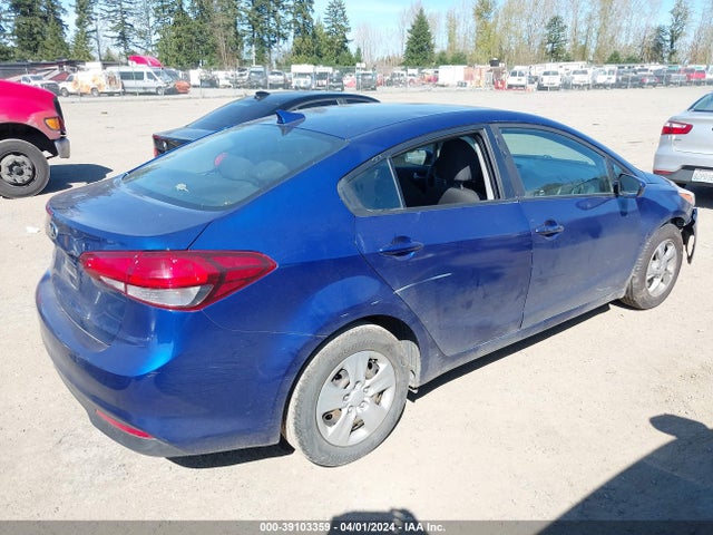 KIA FORTE LX 2018 3KPFL4A7XJE209825 Image 4