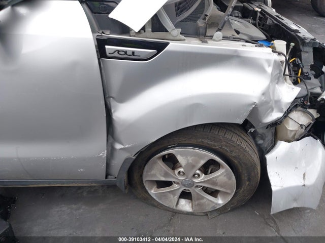 KIA Soul 2015 KNDJN2A28F7765667 Image 15