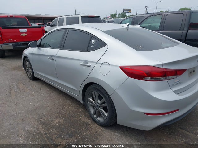 Hyundai ELANTRA SE 2017 5NPD84LF9HH154304 Image 3