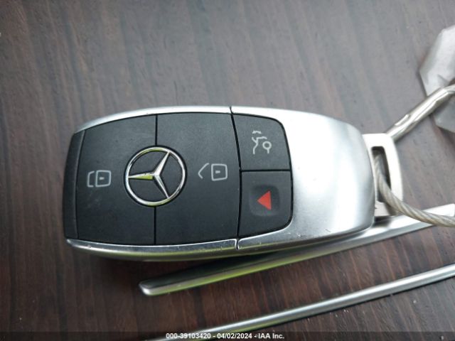 W1KWF8EB2MR641918 Mercedes-Benz C 300 4matic